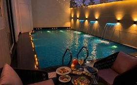 Hotel Elinor By Dazzling